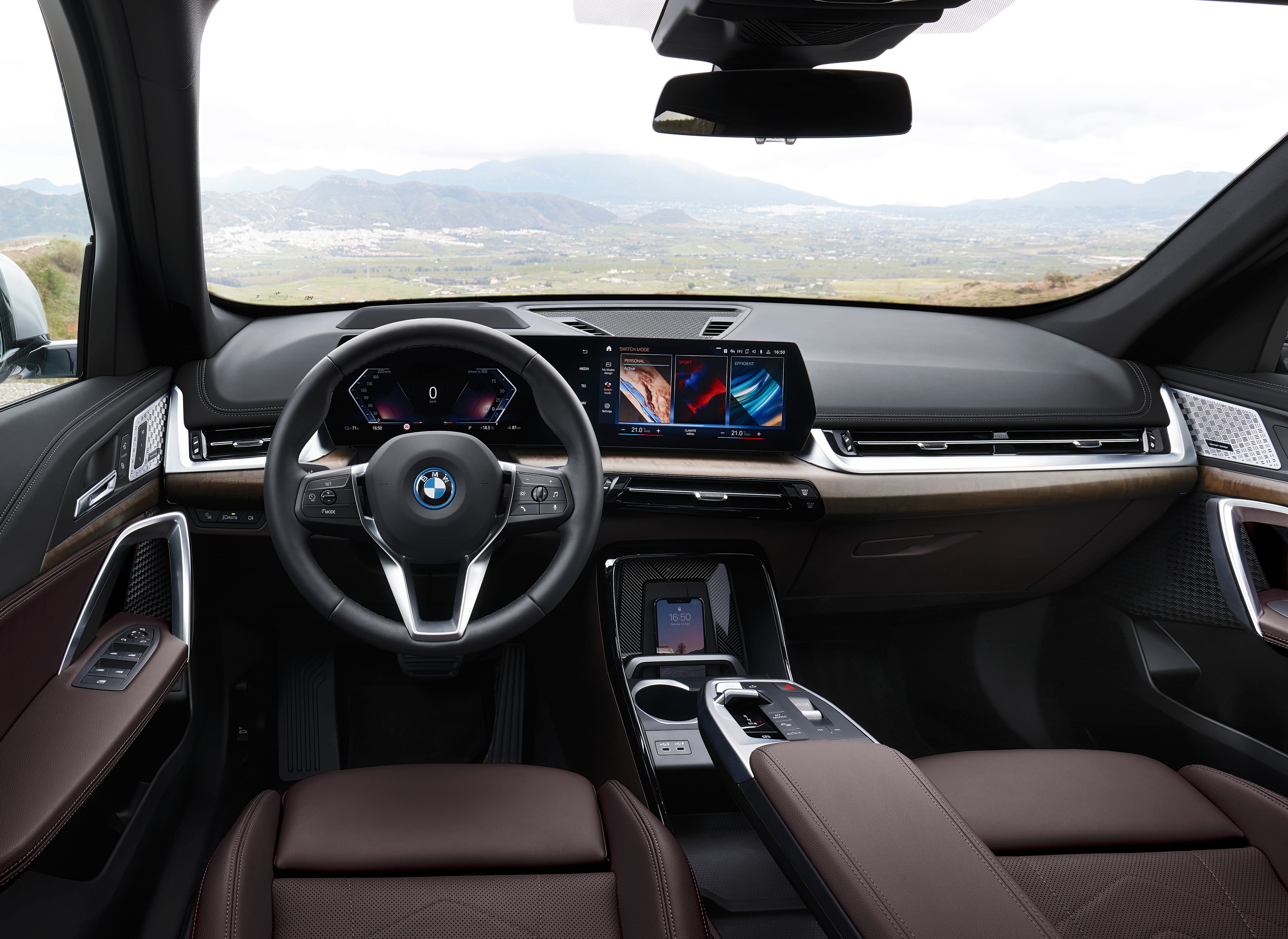 Tamamen Elektrikli Yeni BMW iX1 xDrive30 için Ön Rezervasyon Başladı